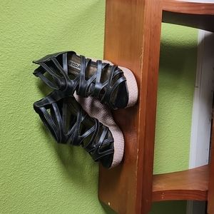 Soda wedge shoes